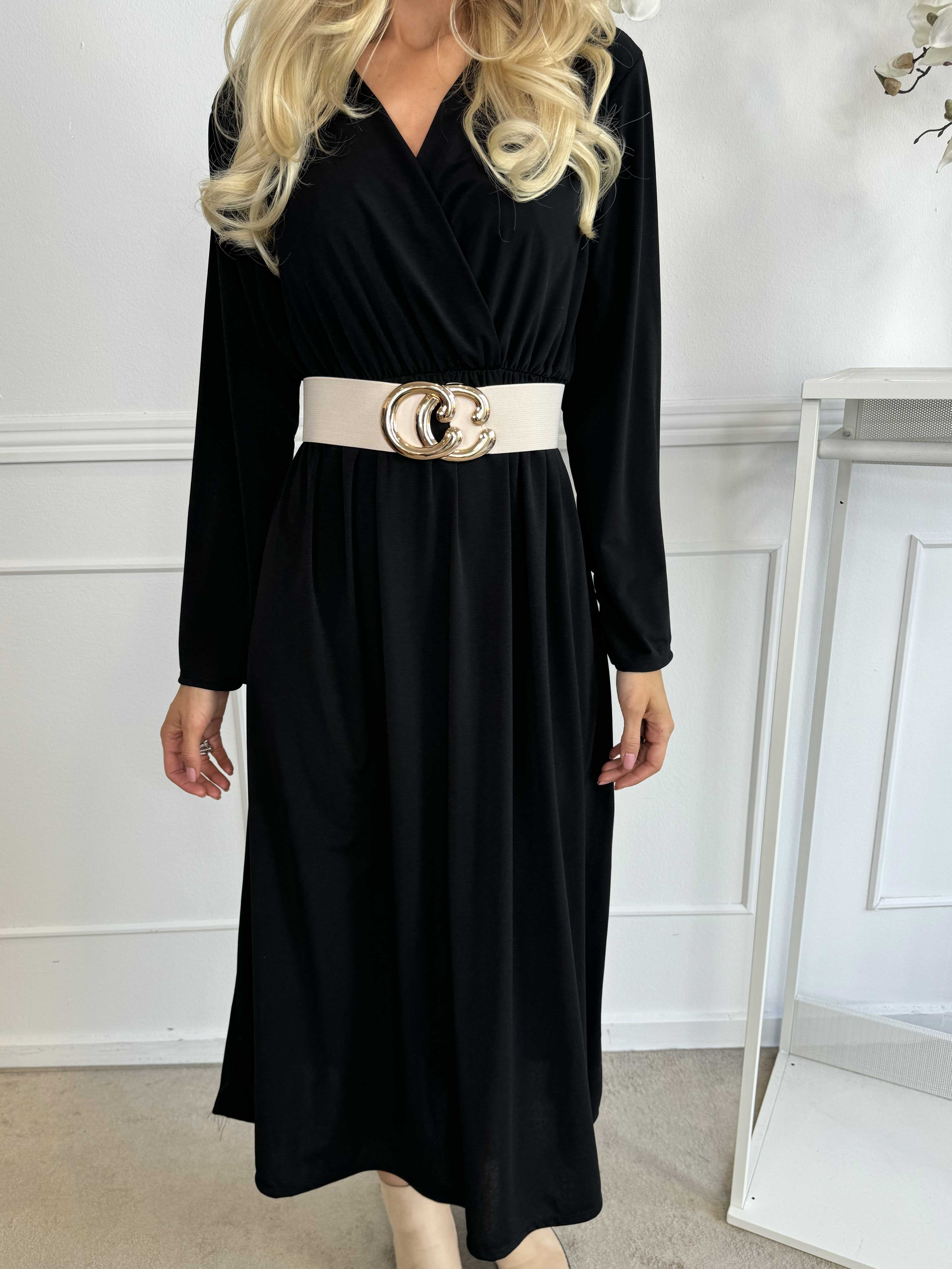 Nelly Plain - Elastisk enfärgad klänning i viskos